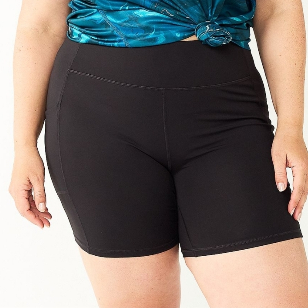 EUC Bike shorts black w/ pockets Sz. 3X - Picture 4 of 5